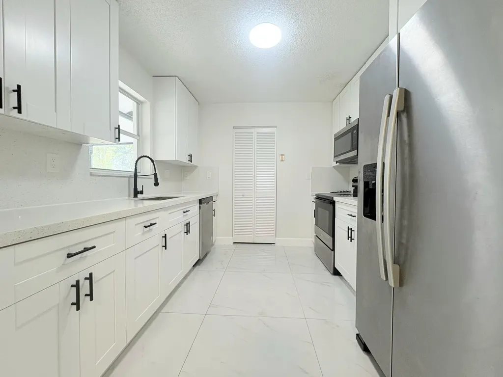 14523 Flamingo Road Loxahatchee Groves FL 33470