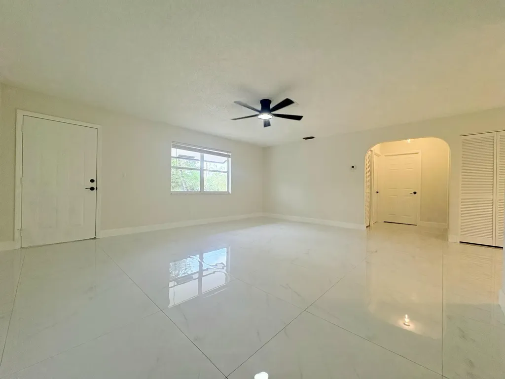 14523 Flamingo Road Loxahatchee Groves FL 33470