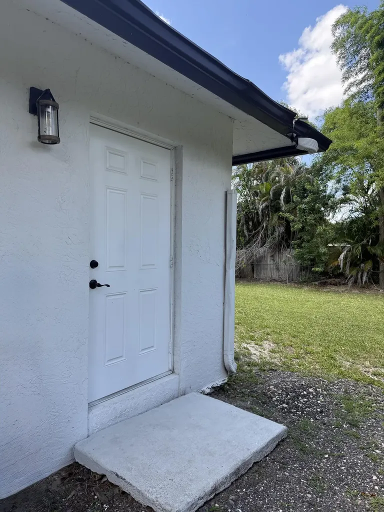 14523 Flamingo Road Loxahatchee Groves FL 33470