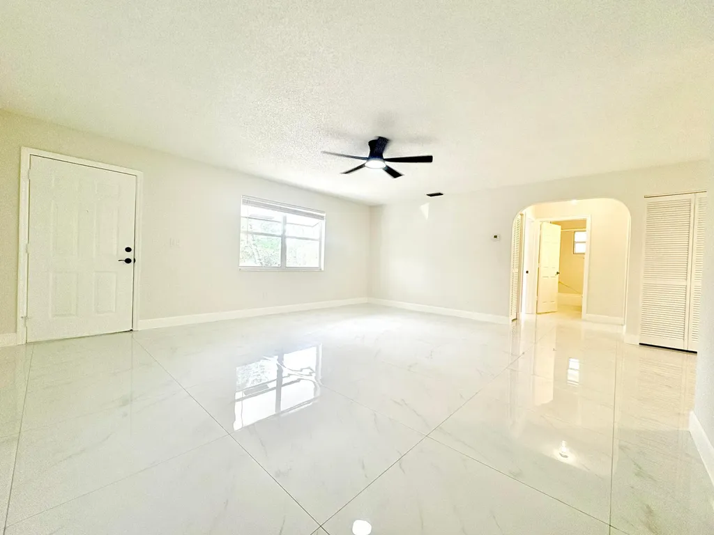 14523 Flamingo Road Loxahatchee Groves FL 33470