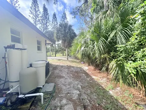 14523 Flamingo Road Loxahatchee Groves FL 33470