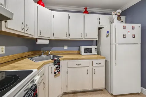 5773 La Paseos Drive Greenacres FL 33463