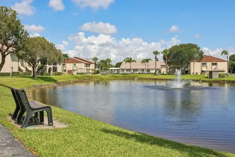 5773 La Paseos Drive Greenacres FL 33463
