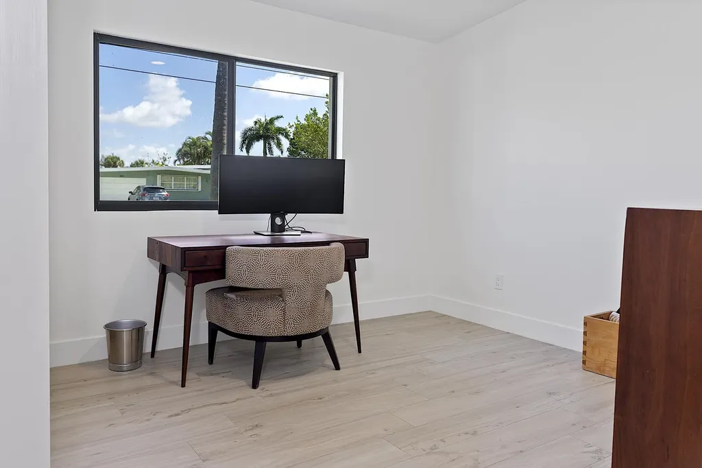 1510 Carandis Circle Lake Clarke Shores FL 33406