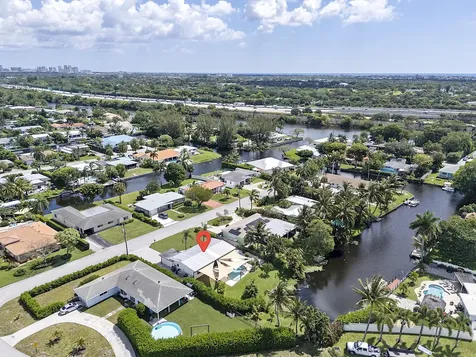 1510 Carandis Circle Lake Clarke Shores FL 33406