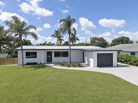 1510 Carandis Circle Lake Clarke Shores FL 33406