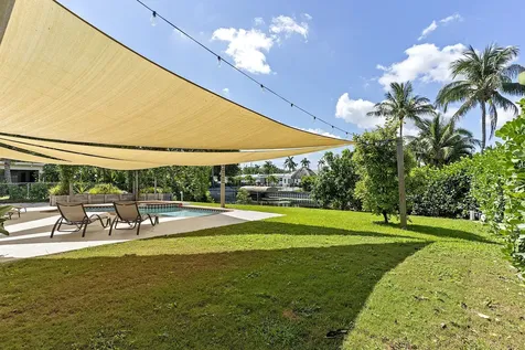 1510 Carandis Circle Lake Clarke Shores FL 33406