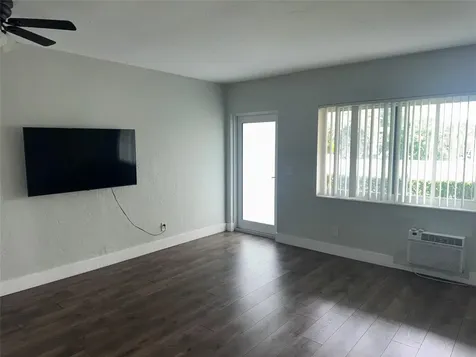 600 Layne Boulevard Hallandale Beach FL 33009