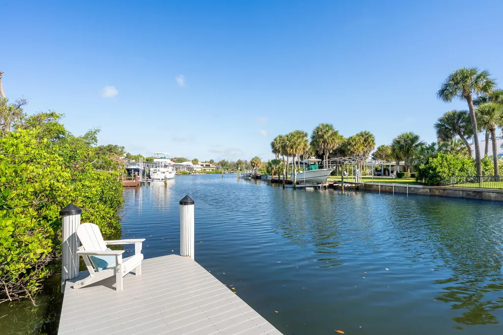 5 Cache Cay Drive Vero Beach FL 32963