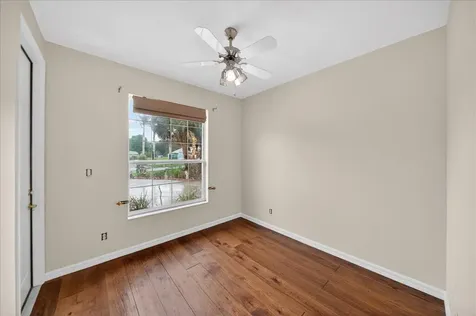 914 Sierra Place NE Palm Bay FL 32907
