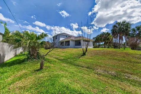 914 Sierra Place NE Palm Bay FL 32907