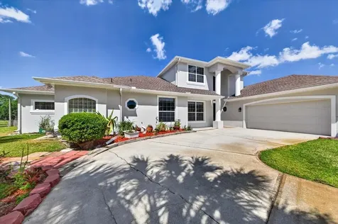 914 Sierra Place NE Palm Bay FL 32907