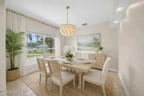 914 Sierra Place NE Palm Bay FL 32907