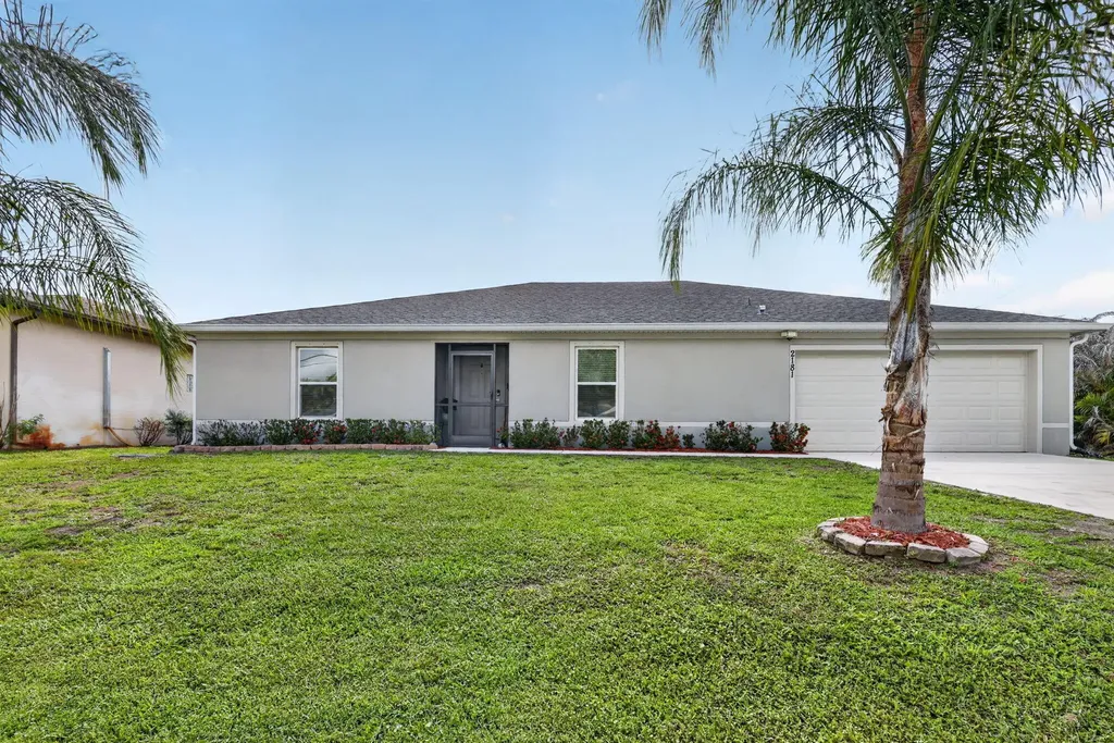 2181 SW Pamona Street Port St Lucie FL 34953