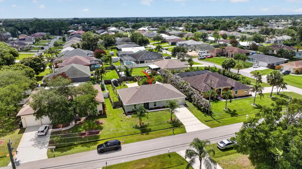 2181 SW Pamona Street Port St Lucie FL 34953