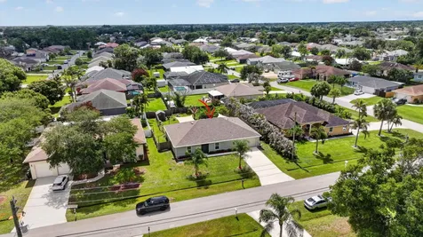 2181 SW Pamona Street Port St Lucie FL 34953
