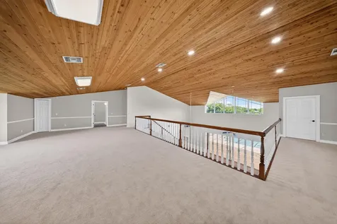 8686 Andrews Avenue Fort Pierce FL 34945