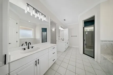 8686 Andrews Avenue Fort Pierce FL 34945