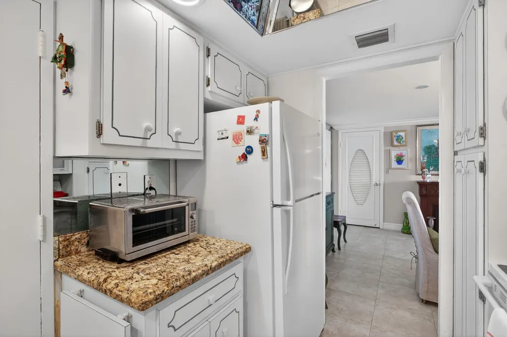 2600 N Flagler Drive West Palm Beach FL 33407