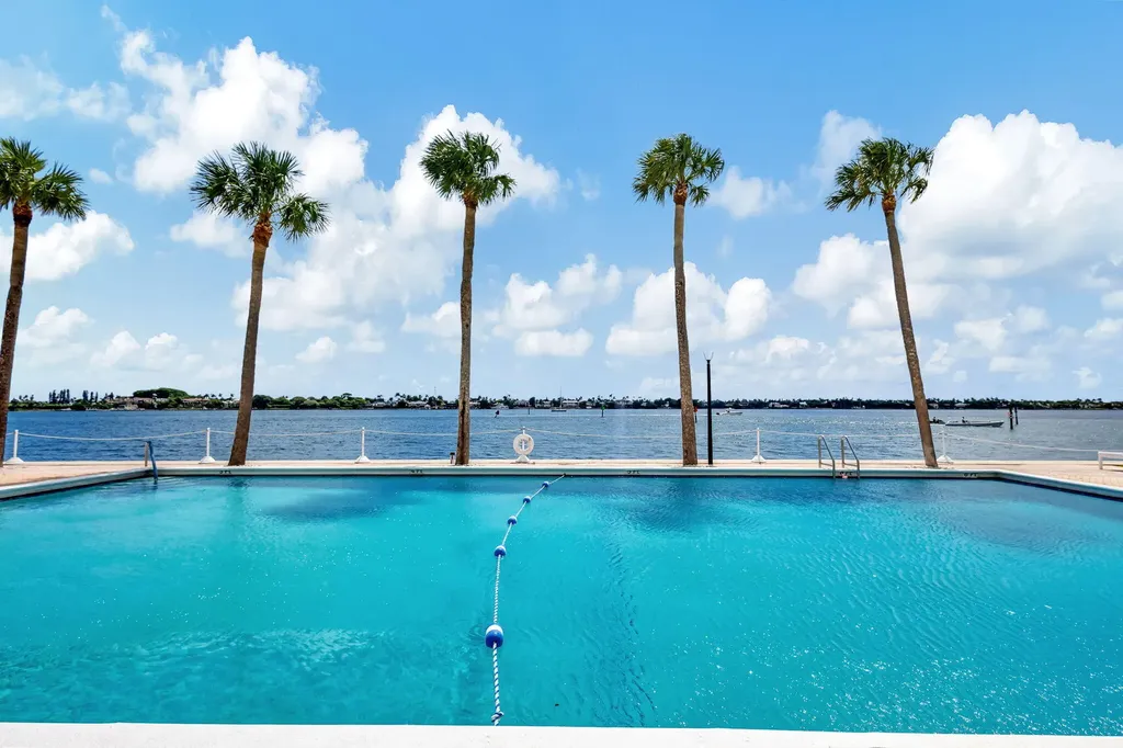 2600 N Flagler Drive West Palm Beach FL 33407