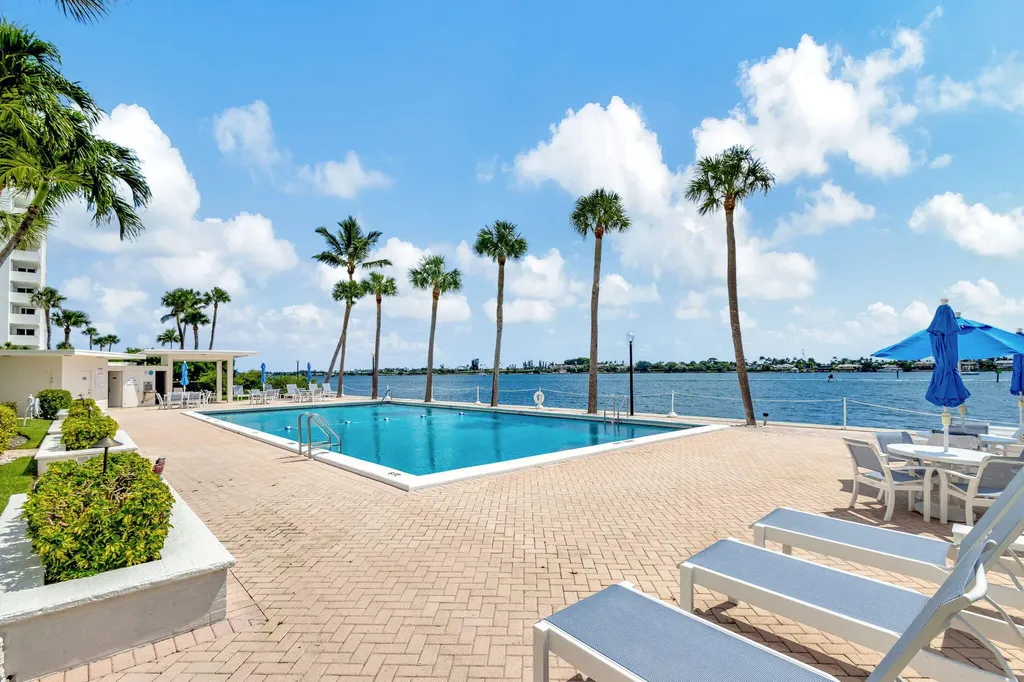 2600 N Flagler Drive West Palm Beach FL 33407