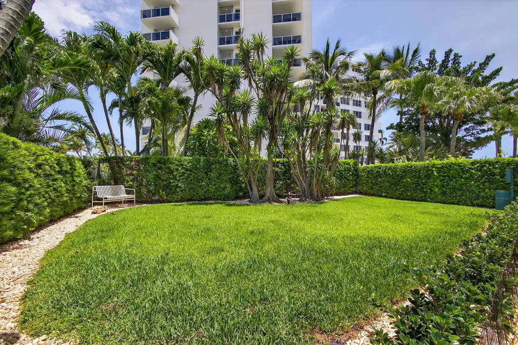 2600 N Flagler Drive West Palm Beach FL 33407