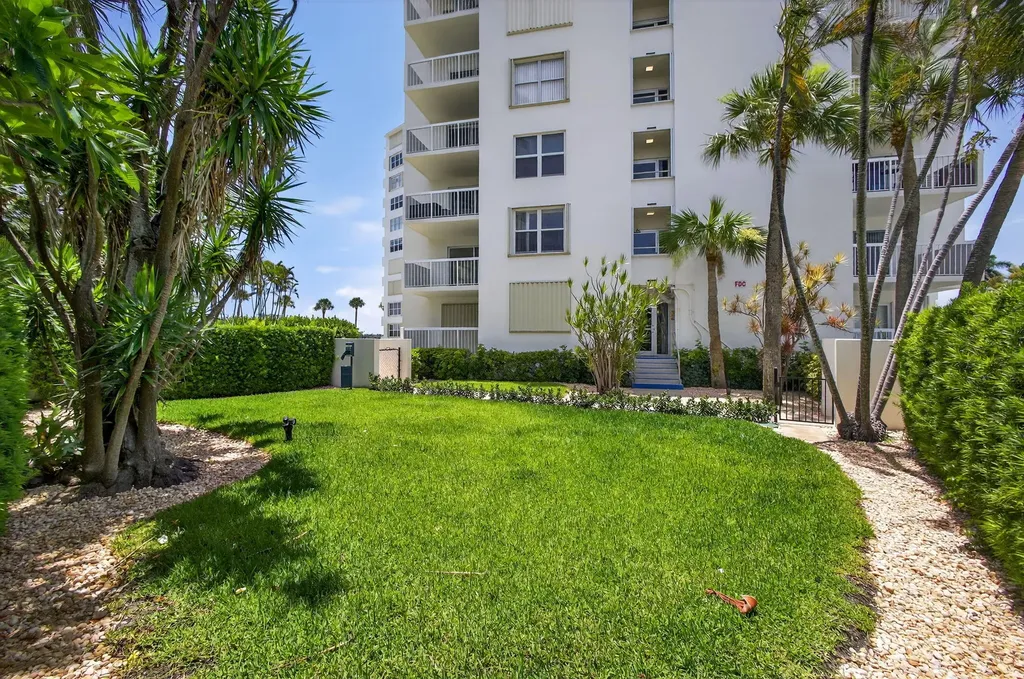 2600 N Flagler Drive West Palm Beach FL 33407