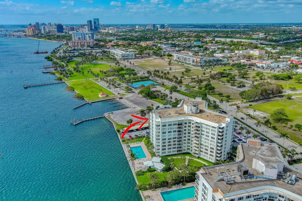 2600 N Flagler Drive West Palm Beach FL 33407
