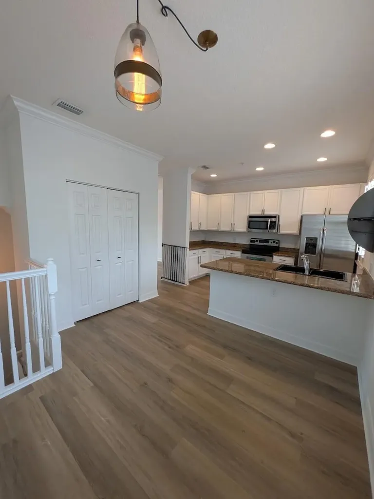 290 NE 5th Avenue Delray Beach FL 33483