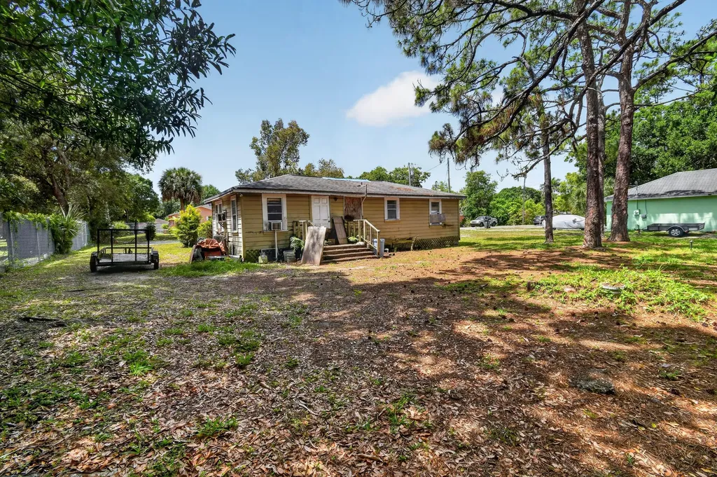 6761 Palm Garden Street Jupiter FL 33458