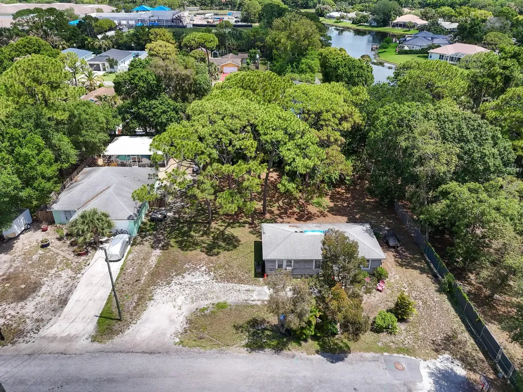 6761 Palm Garden Street Jupiter FL 33458