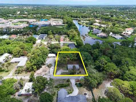 6761 Palm Garden Street Jupiter FL 33458