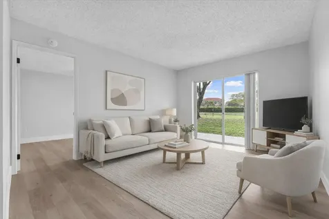 6881 NW 173rd Drive Hialeah FL 33015