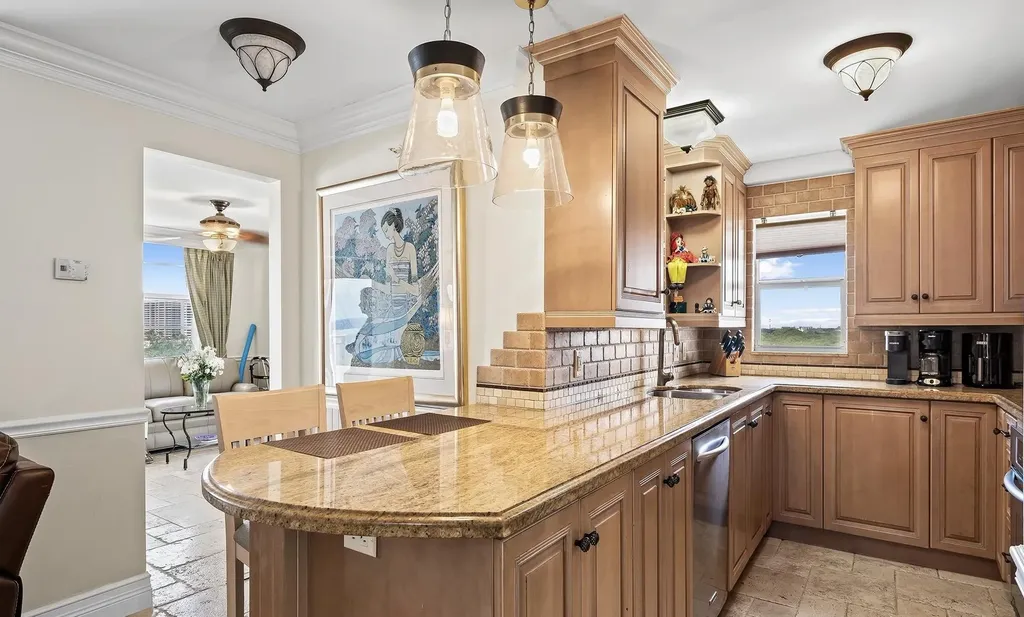 4511 S Ocean Boulevard Highland Beach FL 33487