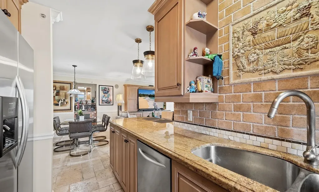 4511 S Ocean Boulevard Highland Beach FL 33487