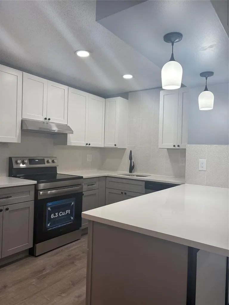 5492 Courtyard Drive Margate FL 33063