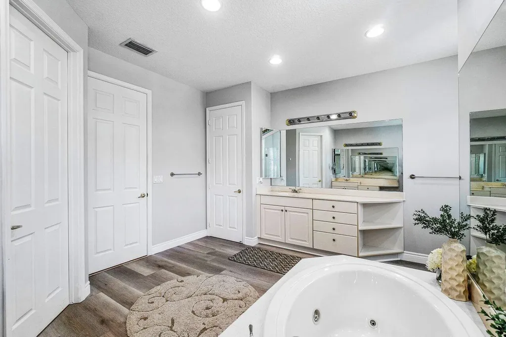 11750 Osprey Pointe Circle Wellington FL 33449