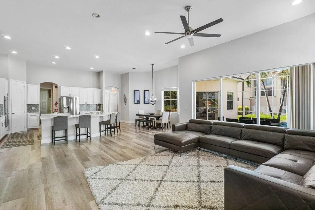 11750 Osprey Pointe Circle Wellington FL 33449