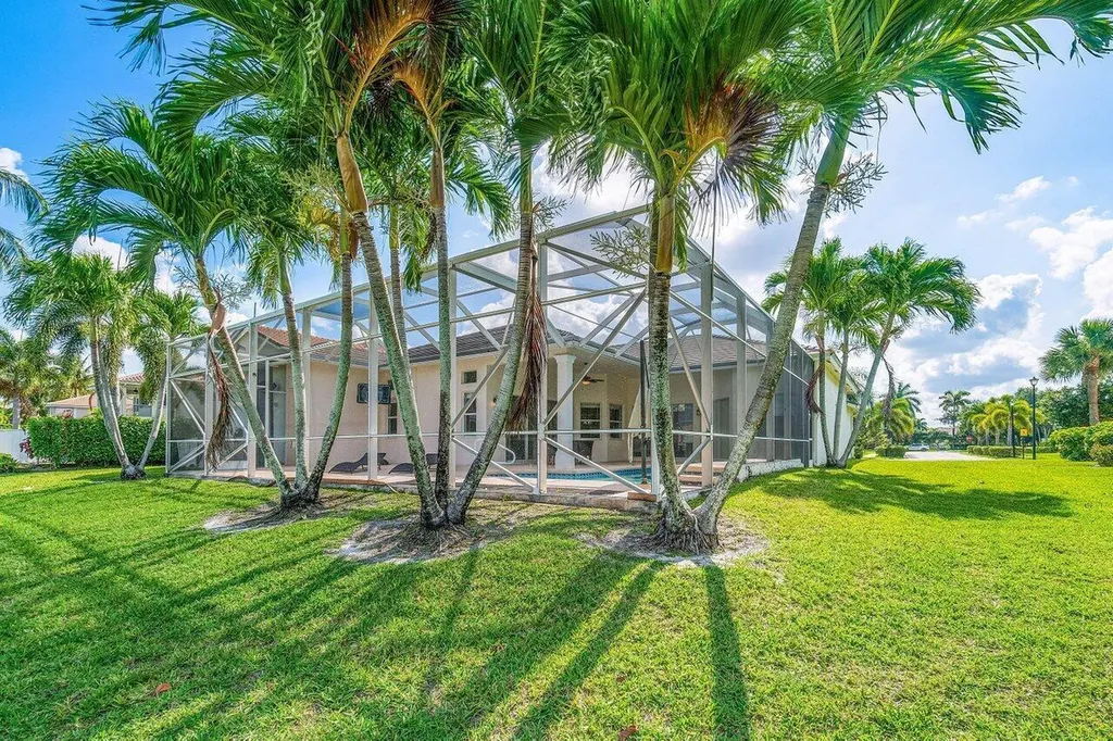11750 Osprey Pointe Circle Wellington FL 33449