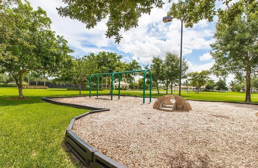 11750 Osprey Pointe Circle Wellington FL 33449