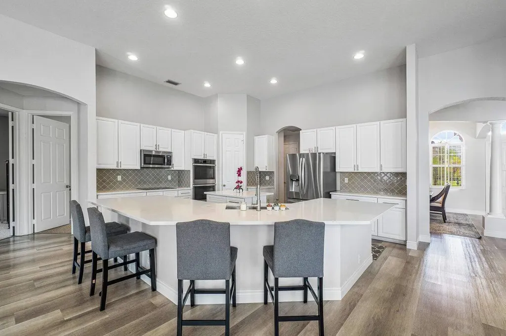 11750 Osprey Pointe Circle Wellington FL 33449