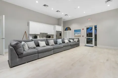 11750 Osprey Pointe Circle Wellington FL 33449