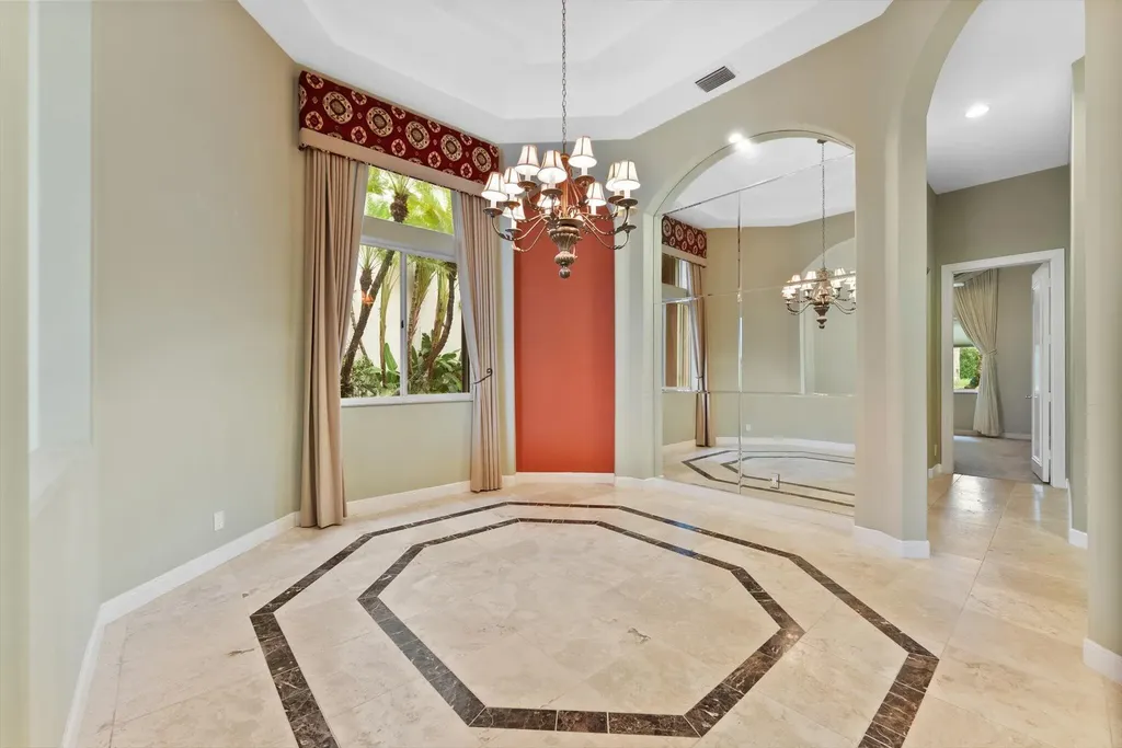 7081 Mallorca Crescent Boca Raton FL 33433
