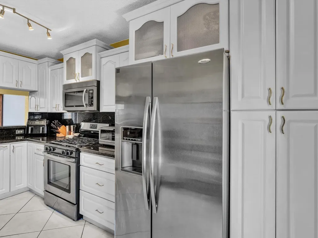 8991 NW 53rd Street Sunrise FL 33351