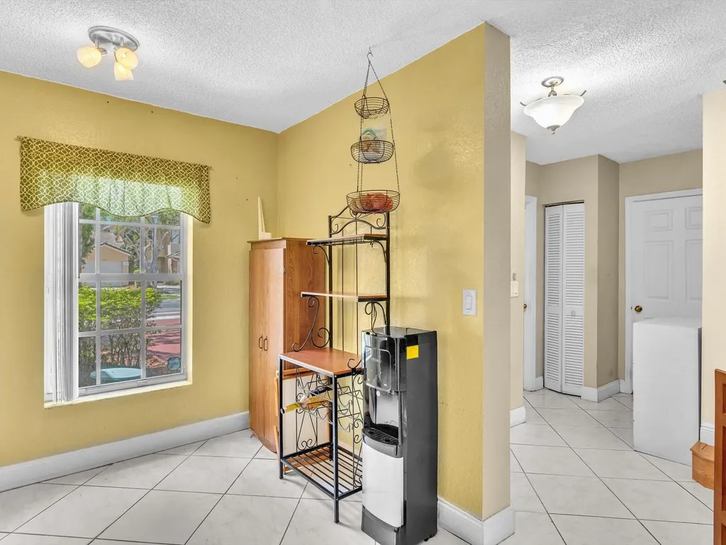 8991 NW 53rd Street Sunrise FL 33351