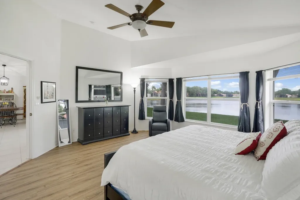 5335 Vernio Lane Boynton Beach FL 33437