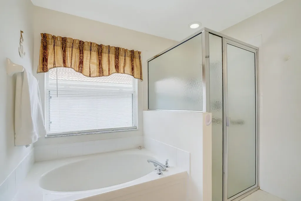 5335 Vernio Lane Boynton Beach FL 33437