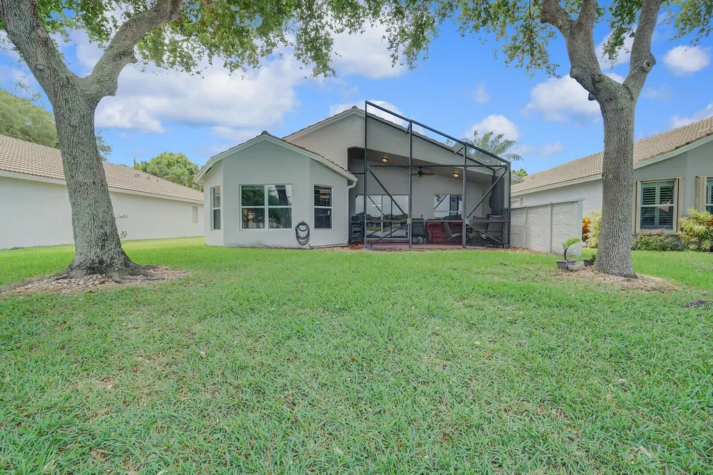 5335 Vernio Lane Boynton Beach FL 33437