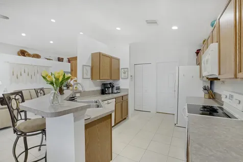 5335 Vernio Lane Boynton Beach FL 33437