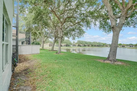 5335 Vernio Lane Boynton Beach FL 33437